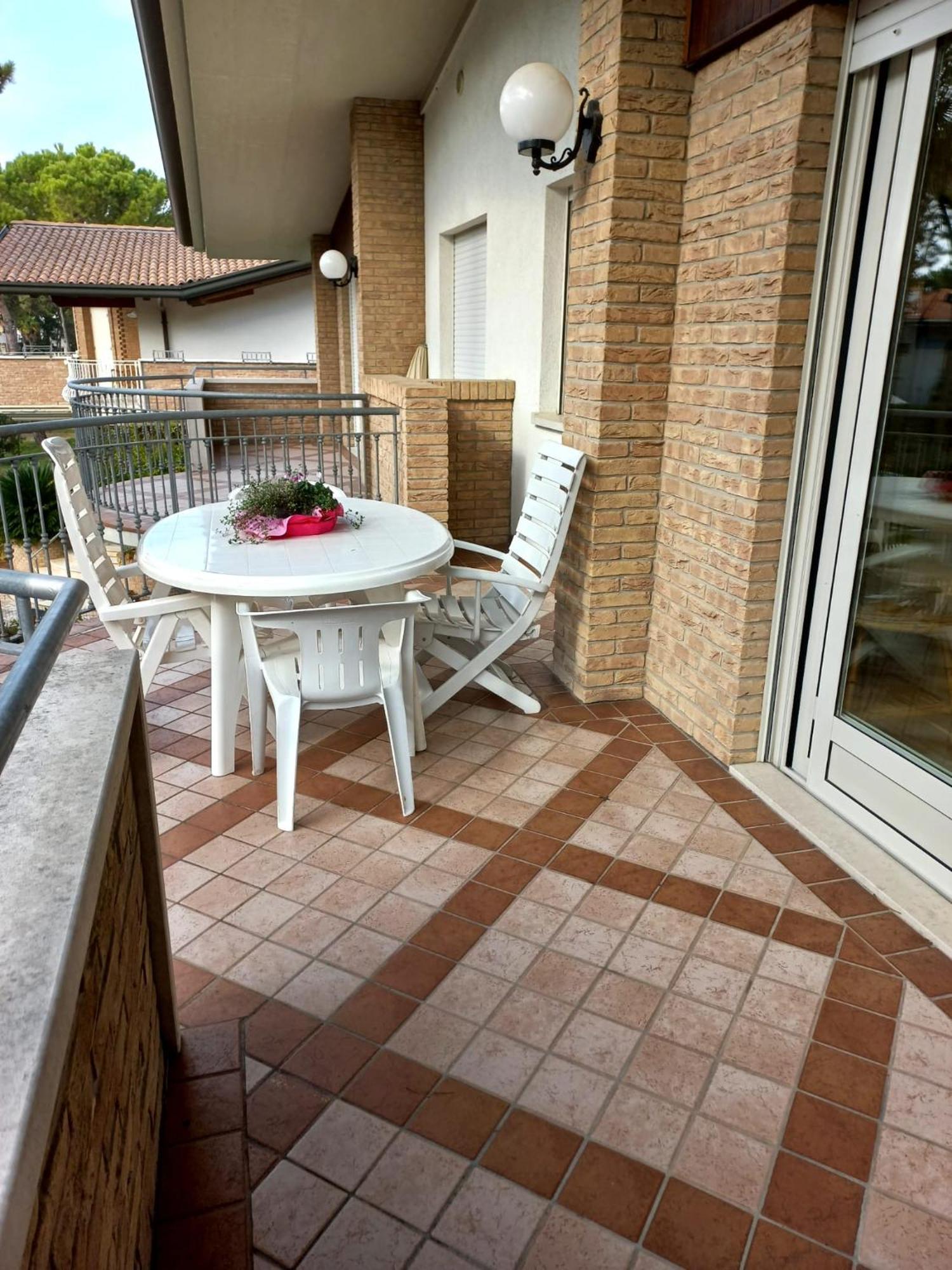 Villa Anny Lignano Sabbiadoro Eksteriør bilde
